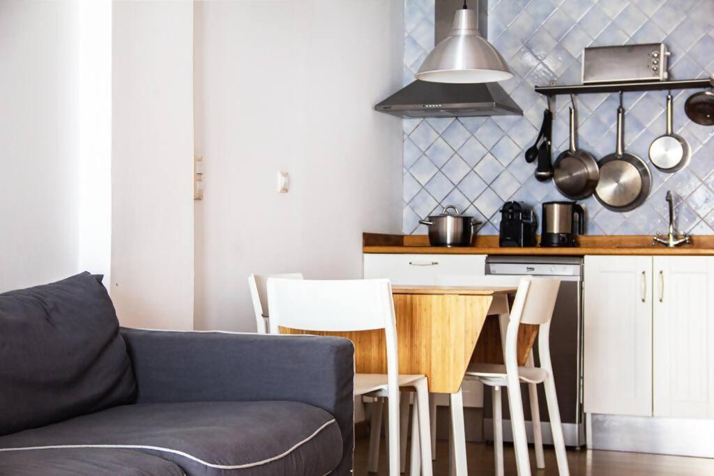 Apartamento Con Terraza Privada Cerca De La Playa Валенсия Екстериор снимка