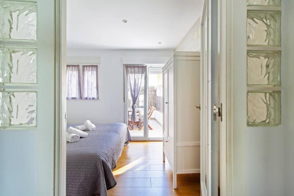 Apartamento Con Terraza Privada Cerca De La Playa Валенсия Екстериор снимка